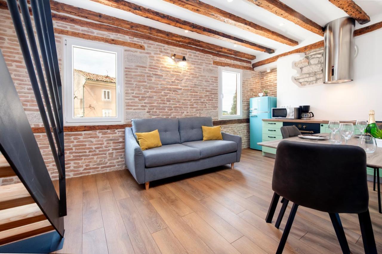 The Yellow House Apartments Rovinj Extérieur photo