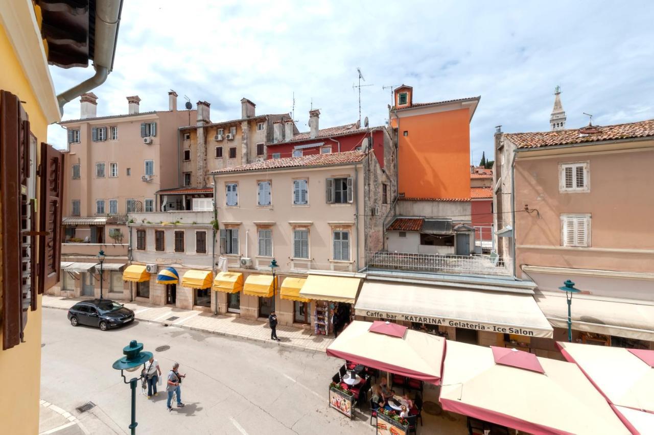 The Yellow House Apartments Rovinj Extérieur photo